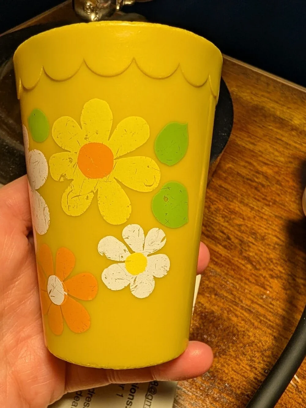 Vintage Ransburg floral mod bathroom cup